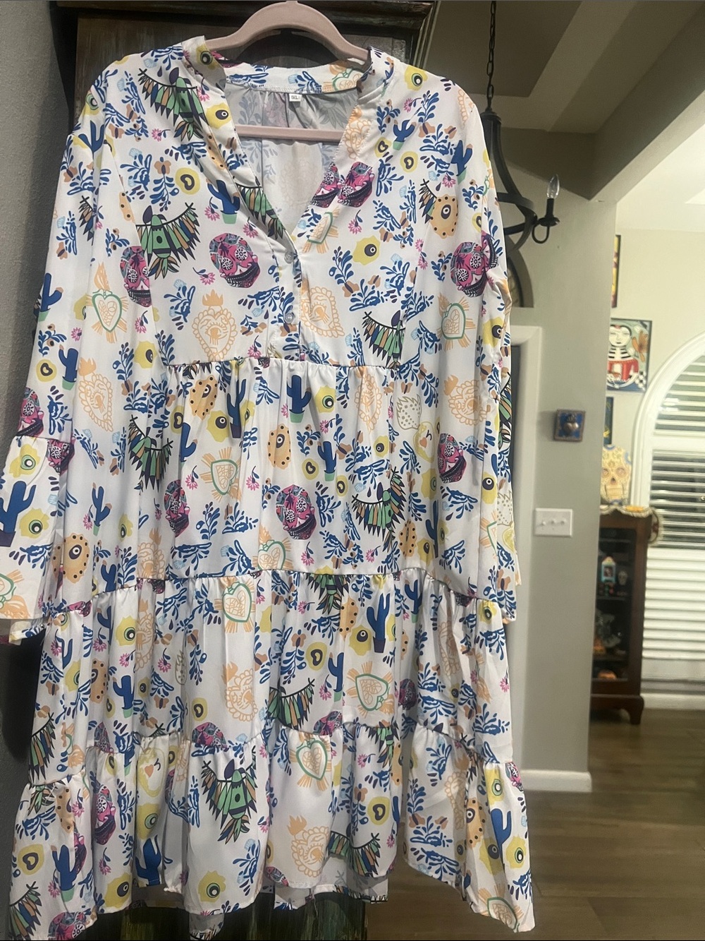 Source Unknown White Tiered Long Sleeve Floral Print Dress